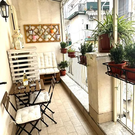La Casa Di Sarah Aspetta Voi Νάπολη