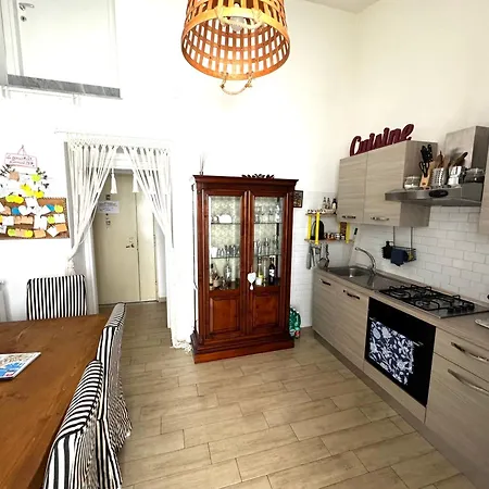 La Casa Di Sarah Aspetta Voi * Νάπολη