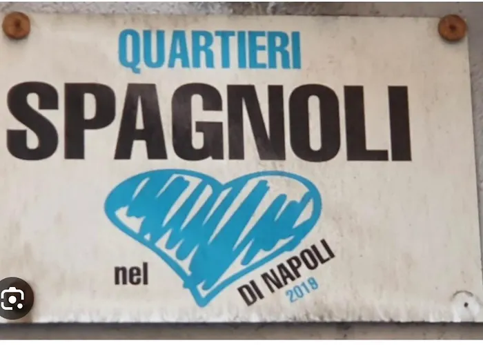La Casa Di Sarah Aspetta Voi Neapol