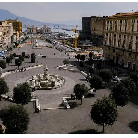 Apartment La Casa Di Sarah Aspetta Voi Naples