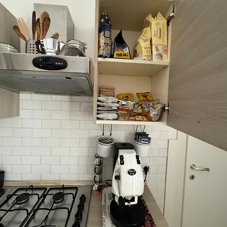 Apartment La Casa Di Sarah Aspetta Voi Naples