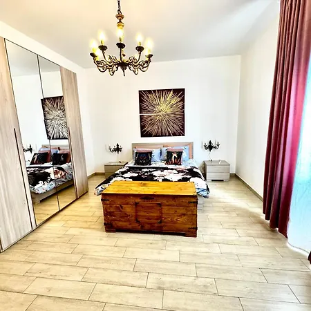 Apartment La Casa Di Sarah Aspetta Voi Naples