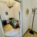 Lägenhet La Casa Di Sarah Aspetta Voi