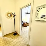 Lägenhet La Casa Di Sarah Aspetta Voi