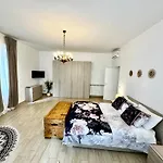 La Casa Di Sarah Aspetta Voi * Neapel