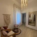 Lägenhet La Casa Di Sarah Aspetta Voi *