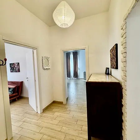La Casa Di Sarah Aspetta Voi *