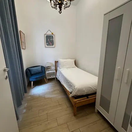 La Casa Di Sarah Aspetta Voi * Neapol