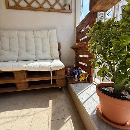La Casa Di Sarah Aspetta Voi * Napoli