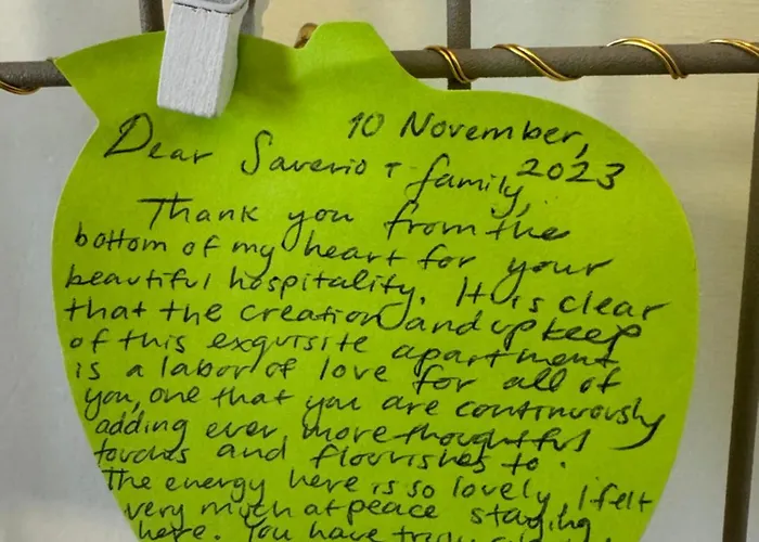 La Casa Di Sarah Aspetta Voi Lägenhet *