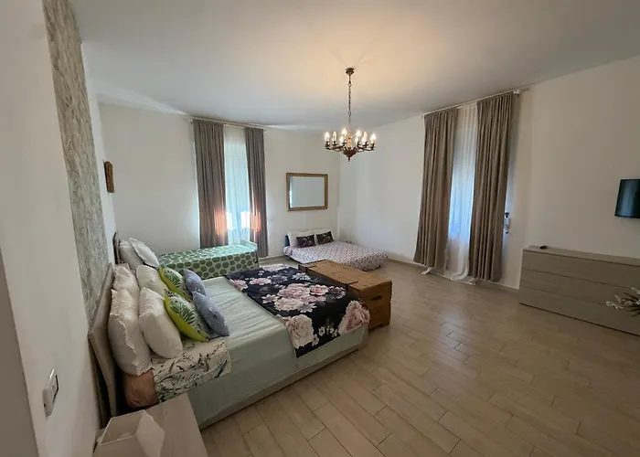 Lägenhet La Casa Di Sarah Aspetta Voi Neapel